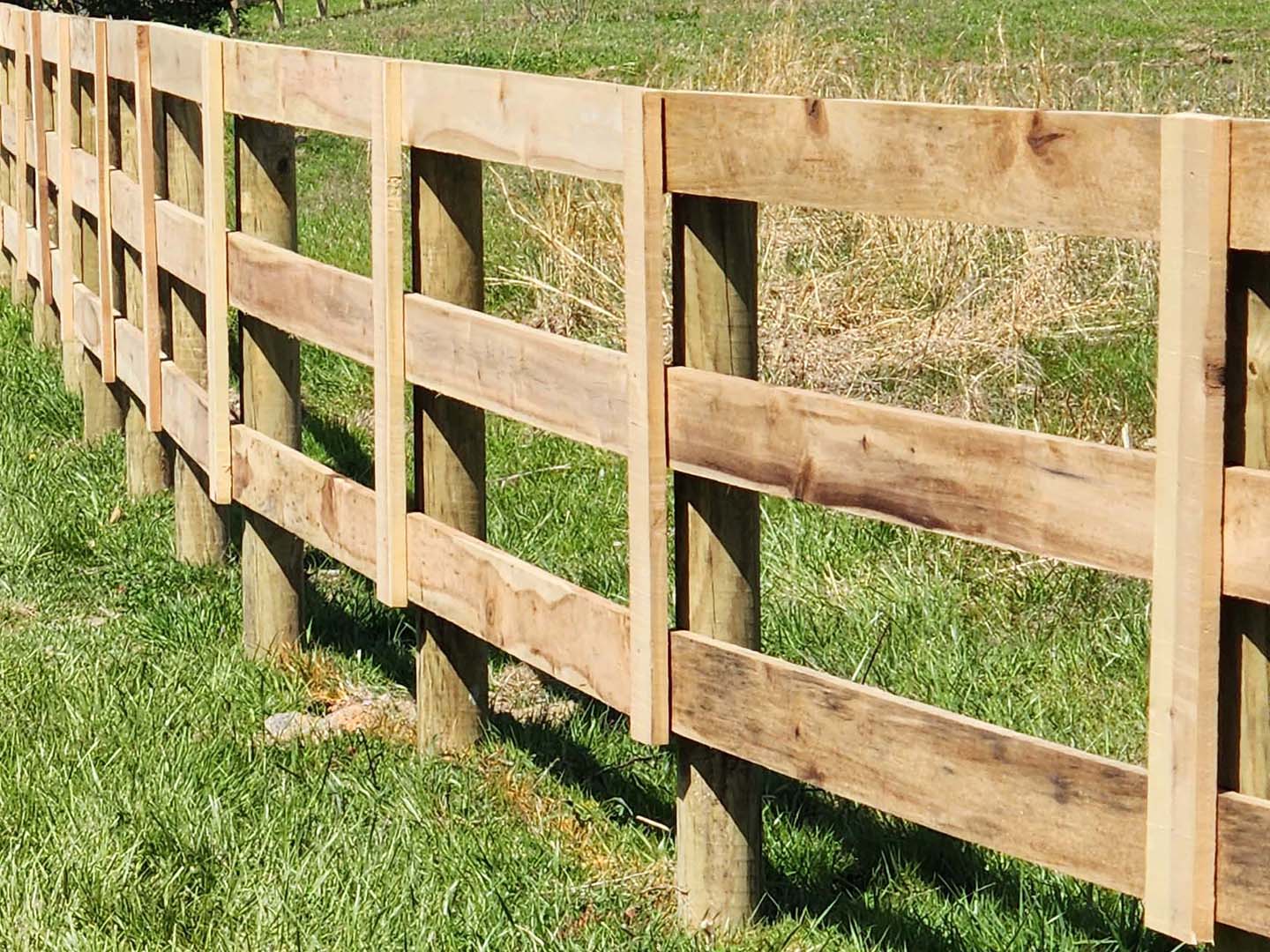 Martinsville residential and agricultural fencing options