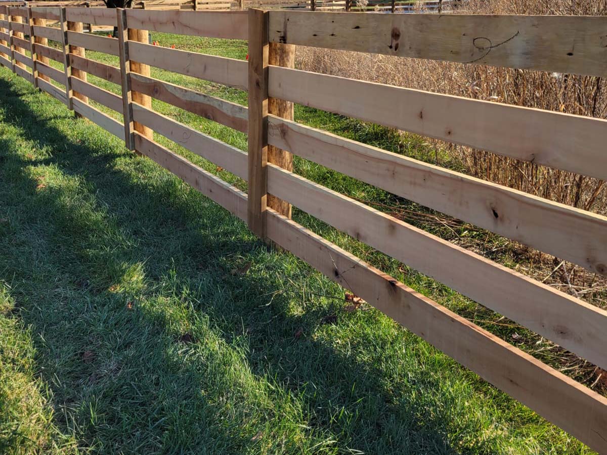 Bloomfield Indiana agricultural fencing contractor