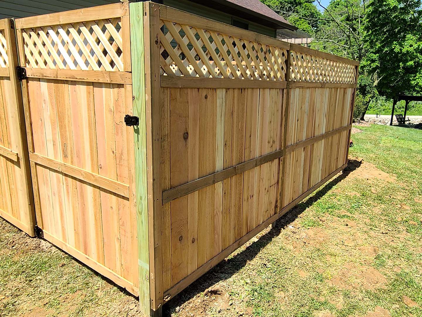 Terre Haute Indiana residential fencing contractor